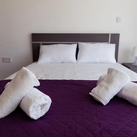 Villa Sunnyvillas: 3br Family ☆pool☆walk To Beach - Palm Protaras