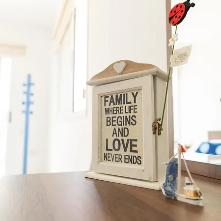 Sunnyvillas: 3br Family ☆pool☆walk To Beach - Palm Protaras