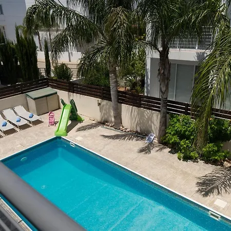 Sunnyvillas: 3br Family ☆pool☆walk To Beach - Palm *